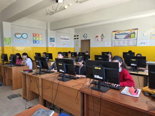 23 Nisan Ulusal Egemenlik ve Çocuk Bayramı